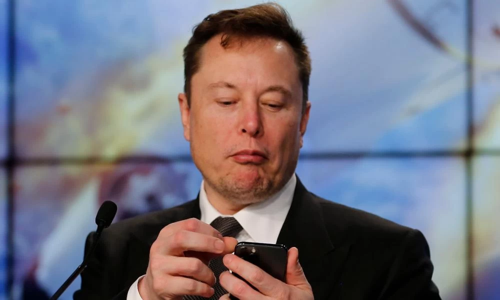 Ενδιαφέρον Έλον Μασκ για το bitcoin - Η συνομιλία με τον «γκουρού» του ψηφιακού νομίσματος